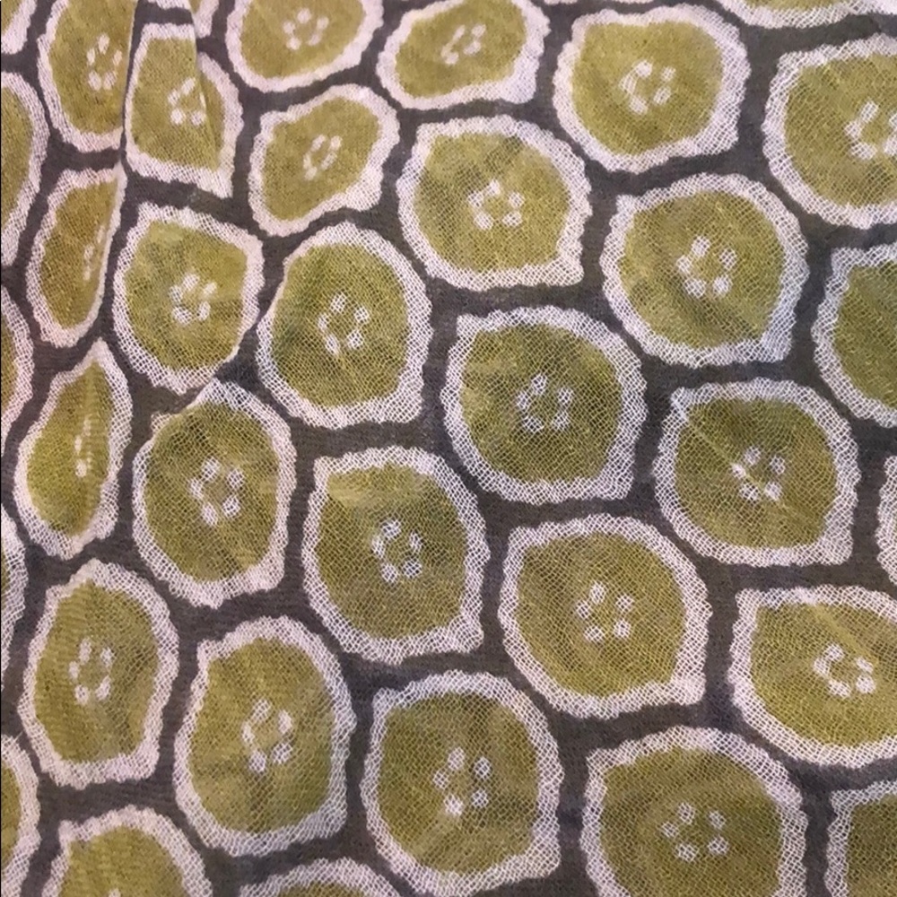 Scarf - Picture 4 of 5